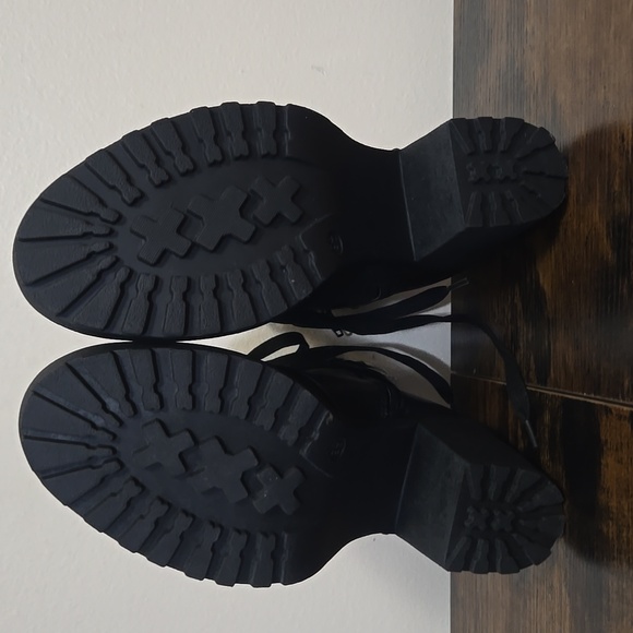 MIA Womens Annamaria Heeled Combat Boots - Picture 2 of 5